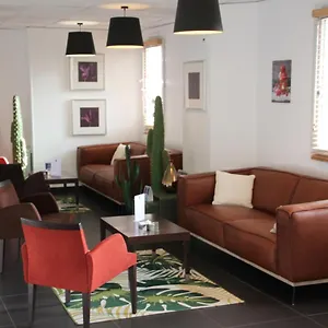 ** Hotel Kyriad Sud Francia